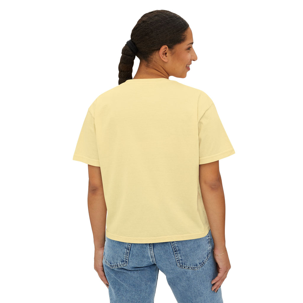 Mom “First Class Love” Boxy Tee – Cute Mother’s Day Shirt, Relaxed Fit Graphic Tee for Moms, Mail-Inspired Gift