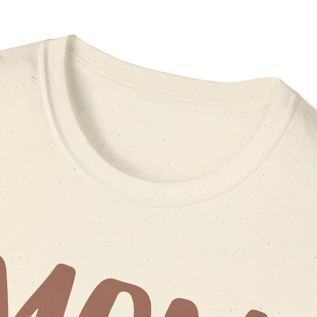 Mom "First Class Love" T-Shirt — Cute Mother's Day Tee