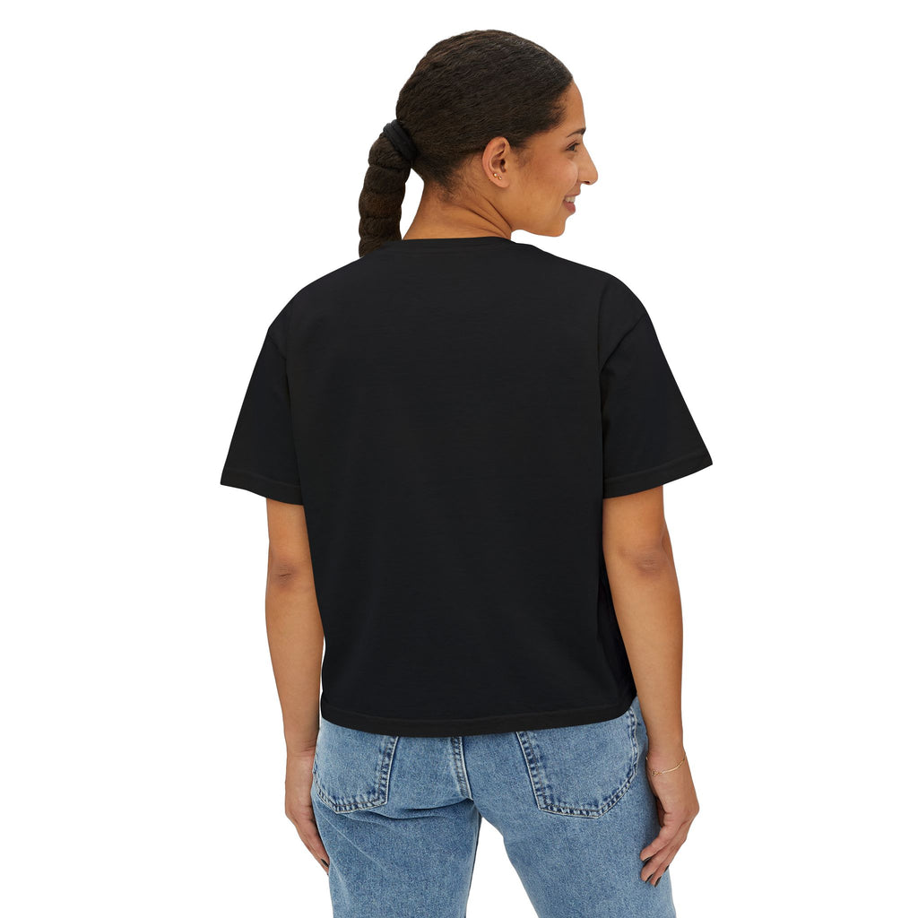 Mom “First Class Love” Boxy Tee – Cute Mother’s Day Shirt, Relaxed Fit Graphic Tee for Moms, Mail-Inspired Gift