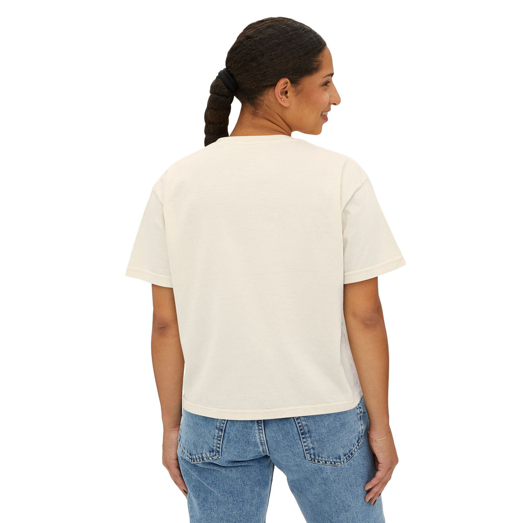 Mom “First Class Love” Boxy Tee – Cute Mother’s Day Shirt, Relaxed Fit Graphic Tee for Moms, Mail-Inspired Gift