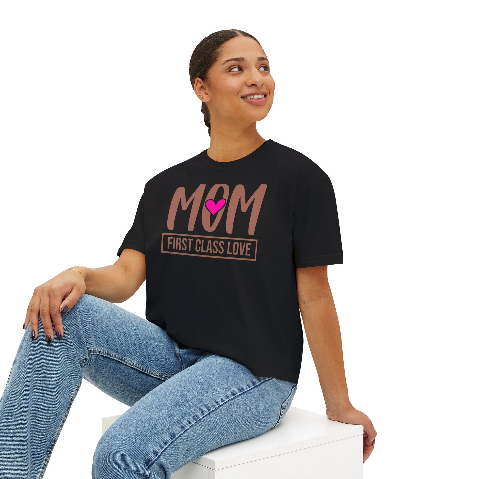 Mom “First Class Love” Boxy Tee – Cute Mother’s Day Shirt, Relaxed Fit Graphic Tee for Moms, Mail-Inspired Gift