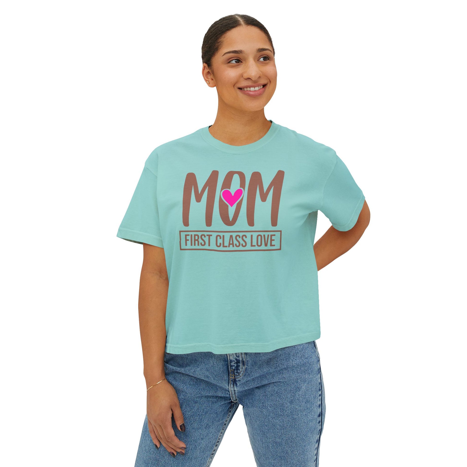 Mom “First Class Love” Boxy Tee – Cute Mother’s Day Shirt, Relaxed Fit Graphic Tee for Moms, Mail-Inspired Gift